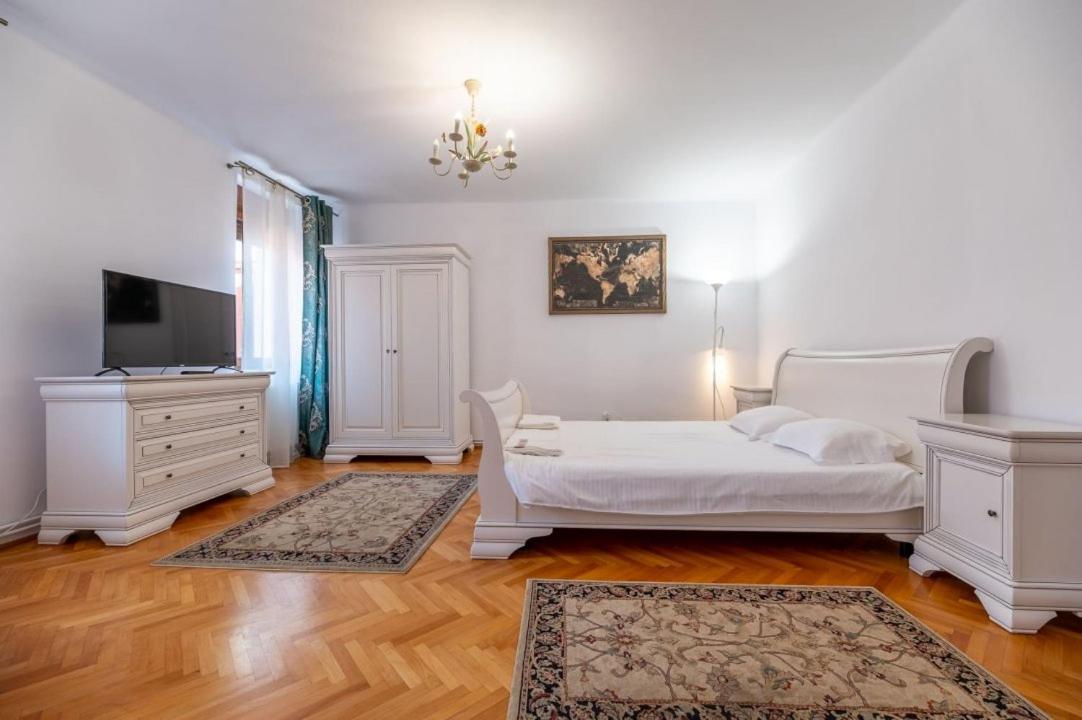 Conrad Haas Apartment Sibiu Esterno foto